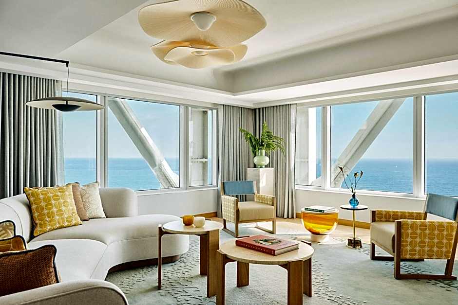Photo 1 of 14 of Arts 1 Bedroom 1 King Bed Suite, Club Level