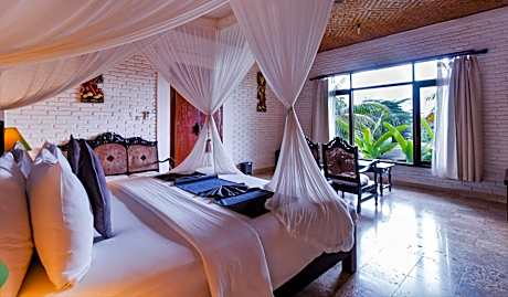 Classic Deluxe One-Bedroom Villa