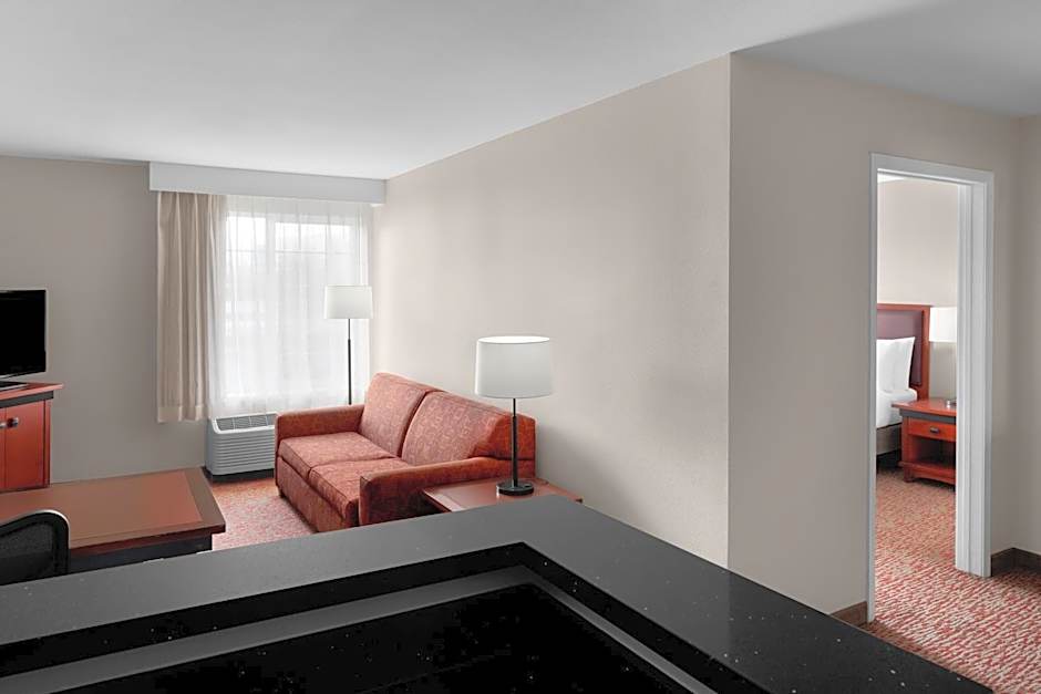 Larkspur Landing Roseville - An All-Suite Hotel