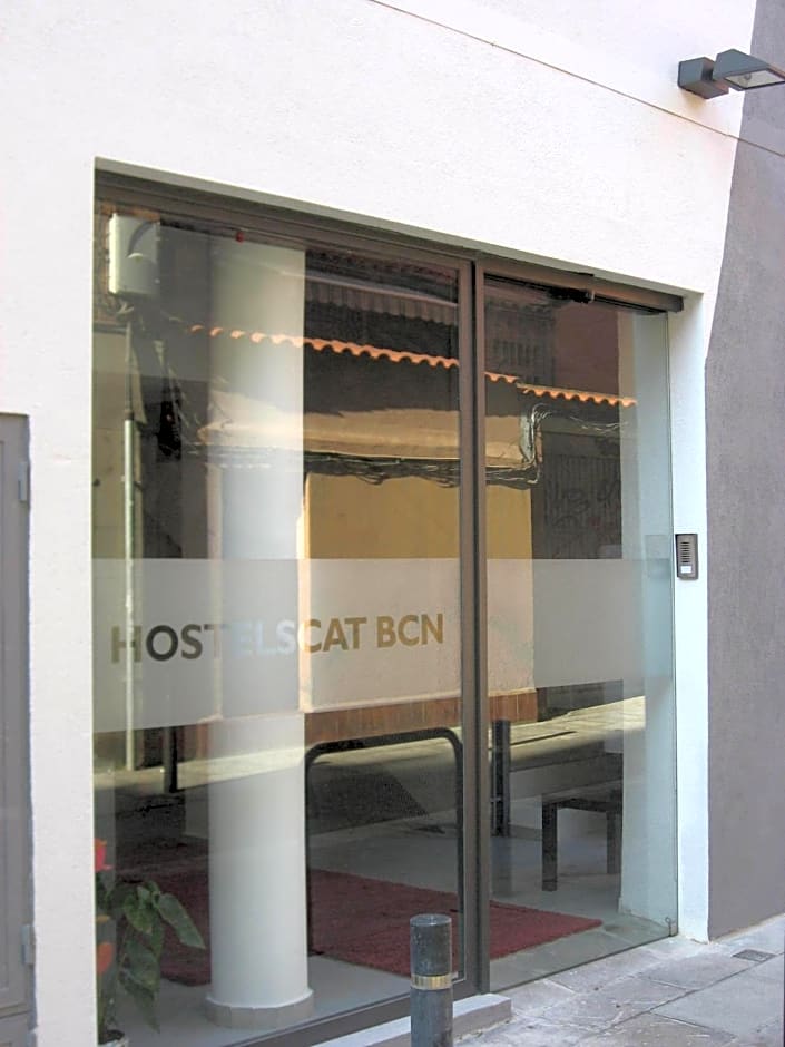 Hostelscat