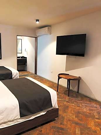 Queen Room with Two Queen Beds - Disability Access