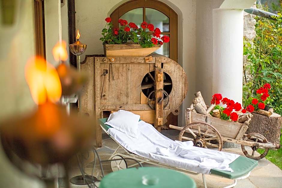 Al Plan, A mountain moving hotel