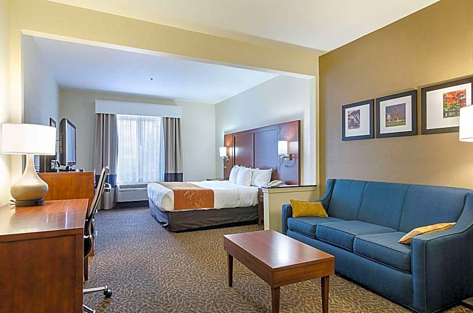 Quality Suites Springdale West I-49