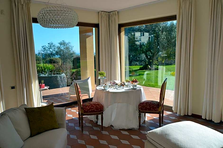 Villa Zagara Luxury Bed And Breakfast