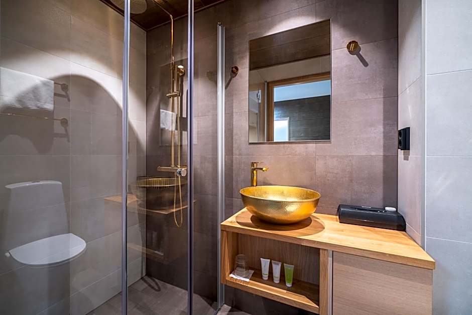 Kultahippu Hotel & Apartments