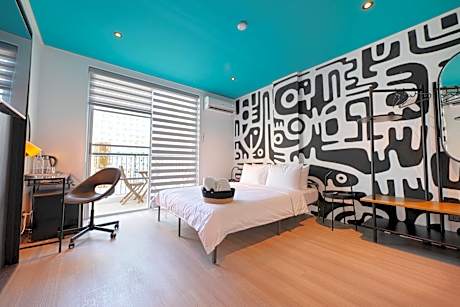 Junior Suite with Balcony