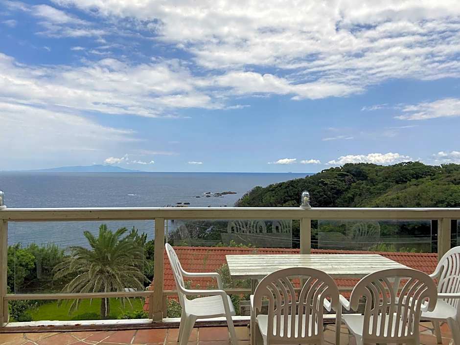 hotel cliff-side