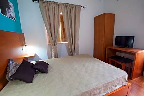 Single Room with Bathroom