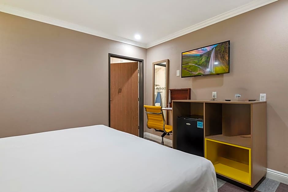 Hotel H-Wood
