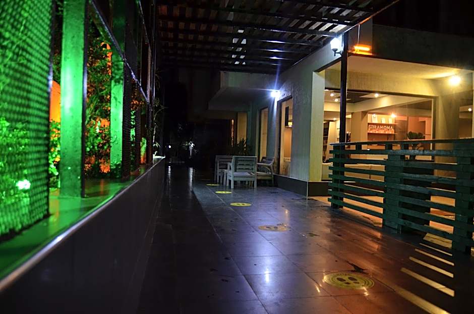 Ramona Lara Hotel