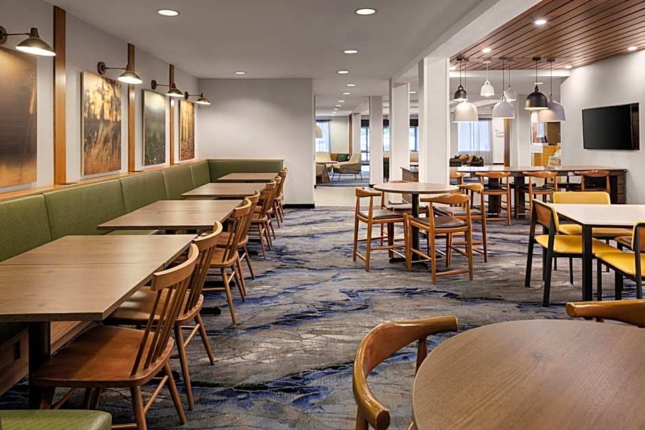 Fairfield Inn & Suites by Marriott Kelowna
