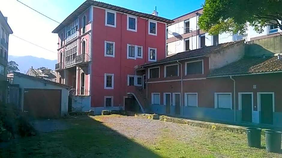 Albergue La Casona Del Peregrino