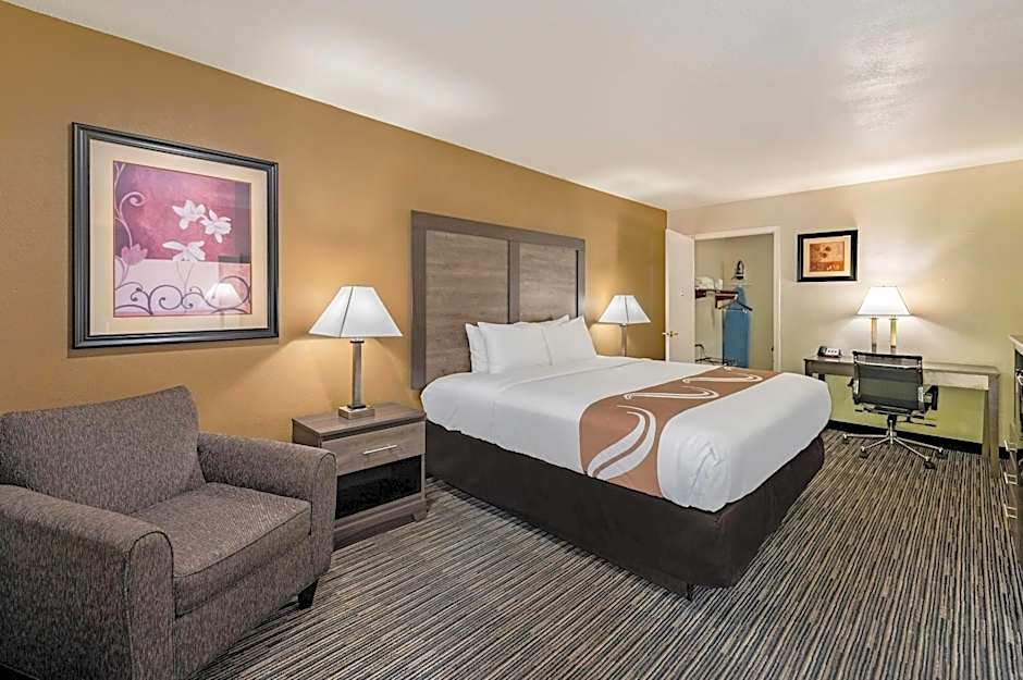 Quality Inn & Suites Lufkin