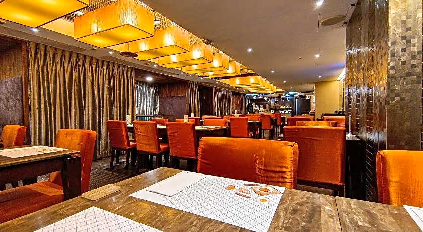 Taichung Fengjia In One City Inn