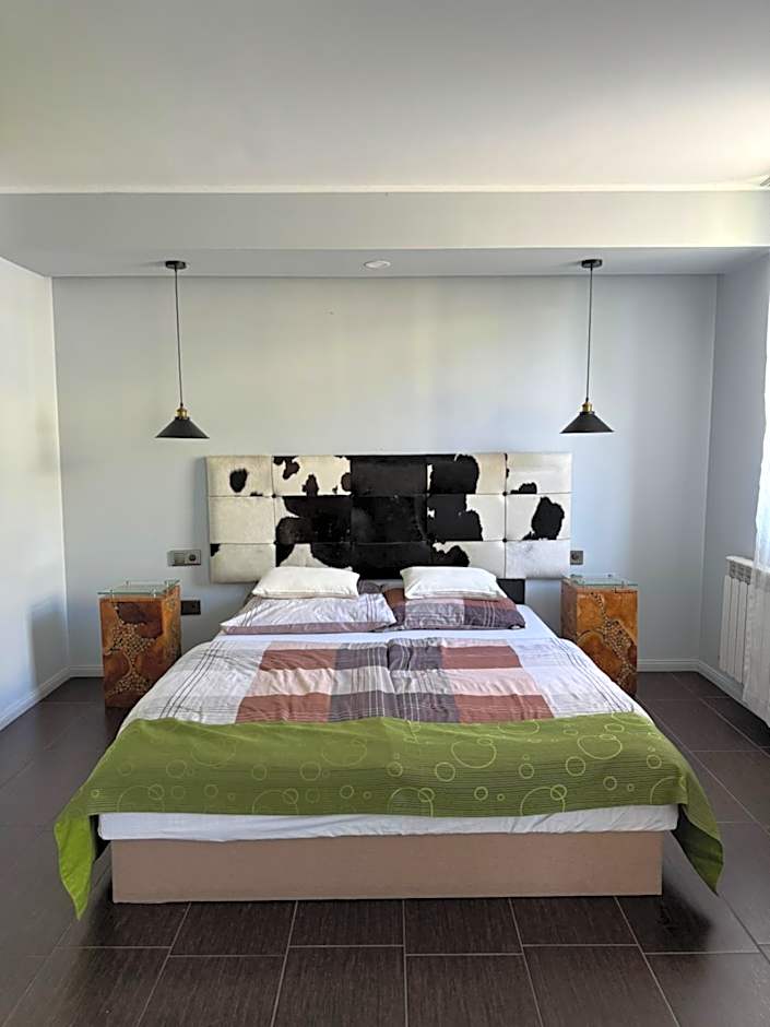 The One Apartments