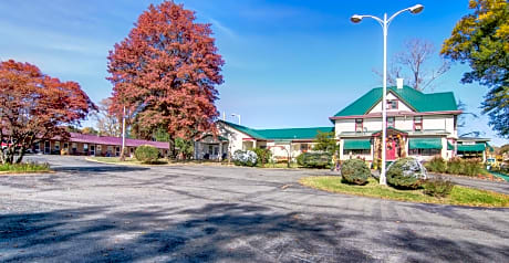 Hancock Motel