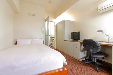 Standard Semi Double - Non-Smoking - House Keeping is Optional with Additional Cost