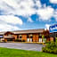 Travelodge by Wyndham Owen Sound ON