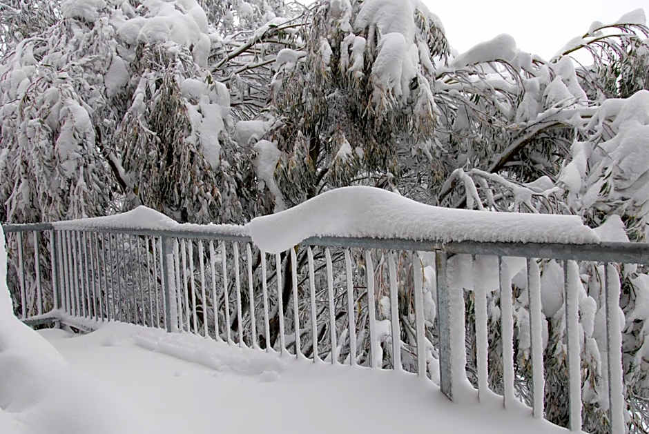 Summit Ridge Alpine Lodge