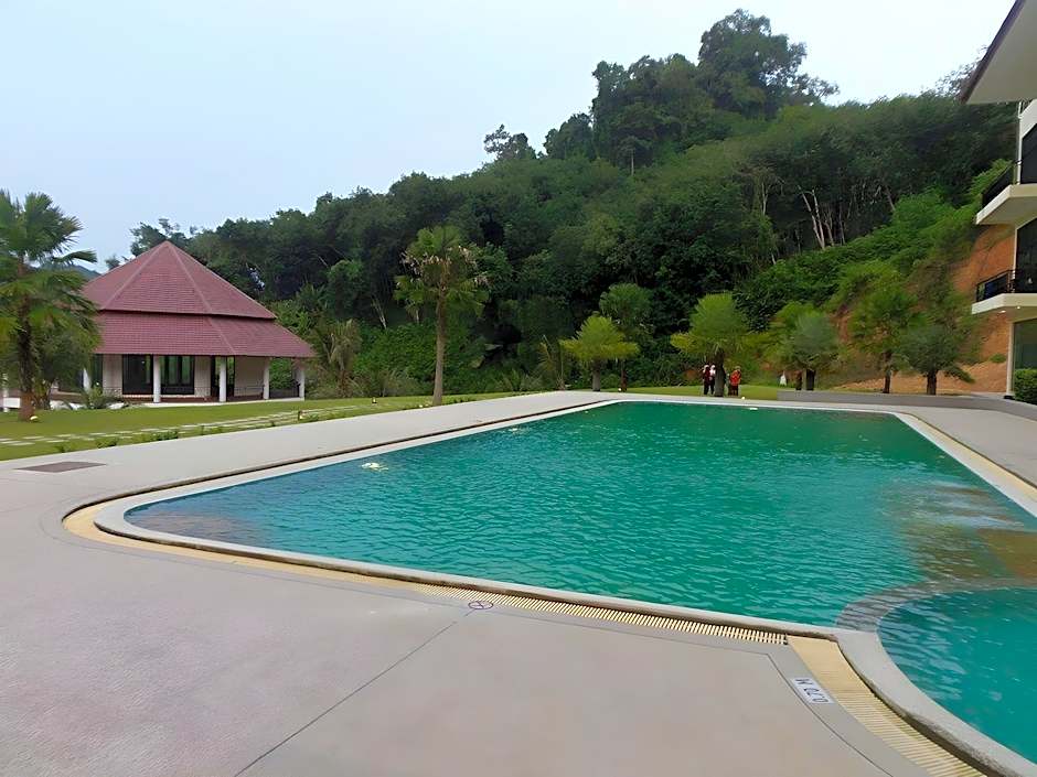 Takhun Mountain View