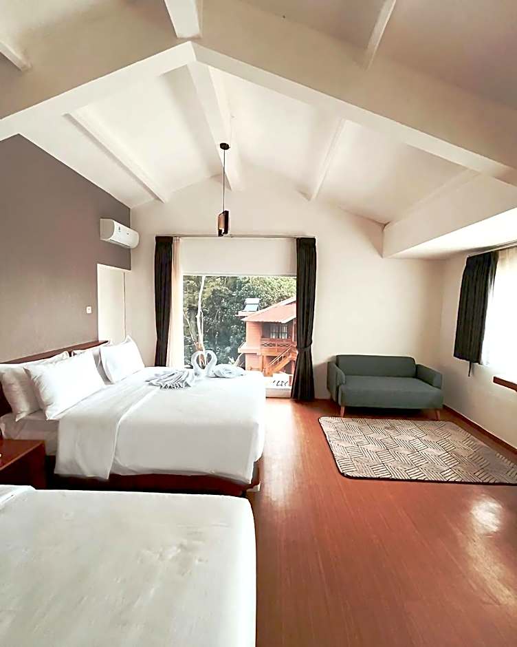 Akuja Glamping Room Resto by VIBHM – Bogor, PA