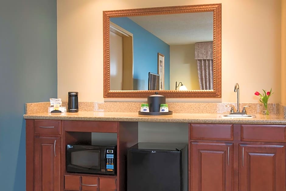 Hampton Inn & Suites Bloomington-Normal