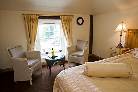 Superior Double or Twin Room with Garden View