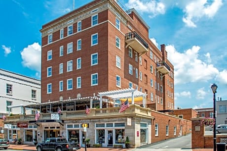 The Gin Hotel, Ascend Hotel Collection