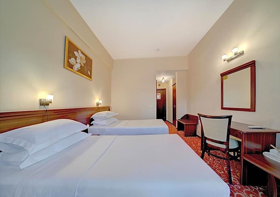 Central Hotel