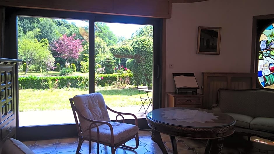 B&B Le Nid Doux (Vresse-Sur-Semois/Chairière)