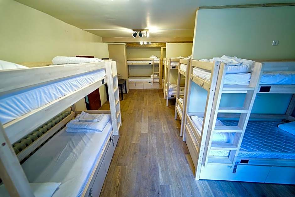 The Monks Bunk Hostel & Bar