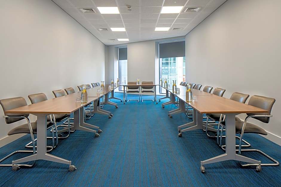 Holiday Inn Express Birmingham-Snow Hill By IHG