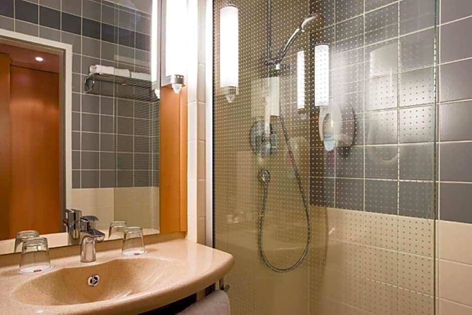 Ibis Budapest Heroes Square Hotel