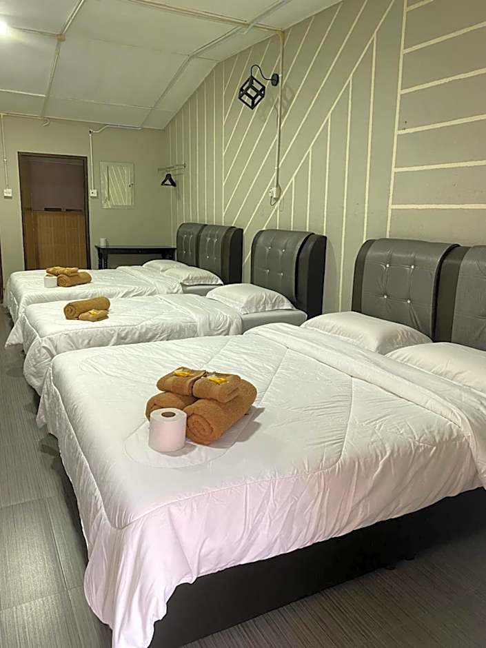Julies Hostel Taman Negara