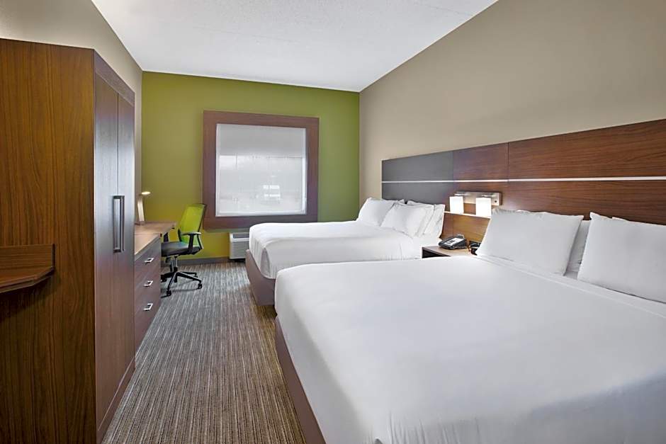 Holiday Inn Express Hotel & Suites Manchester Conference Center By IHG