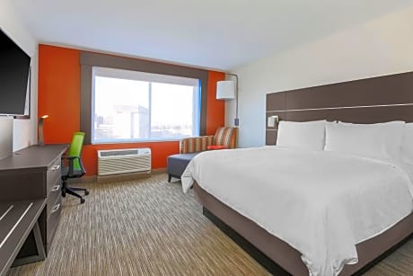King Room - Hearing Accessible