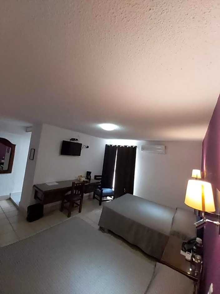 Hotel Aurora