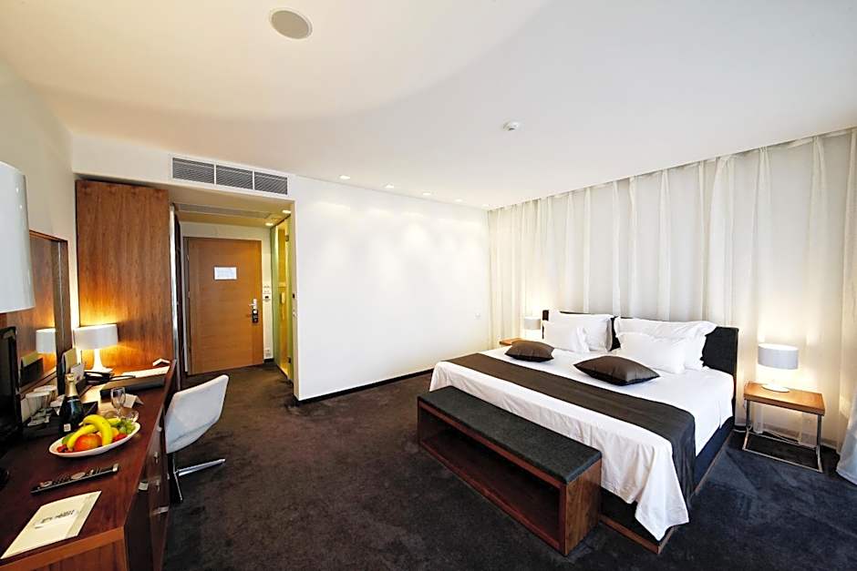 Lighthouse Golf & Spa Hotel