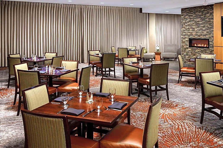 Holiday Inn Charlotte University By IHG