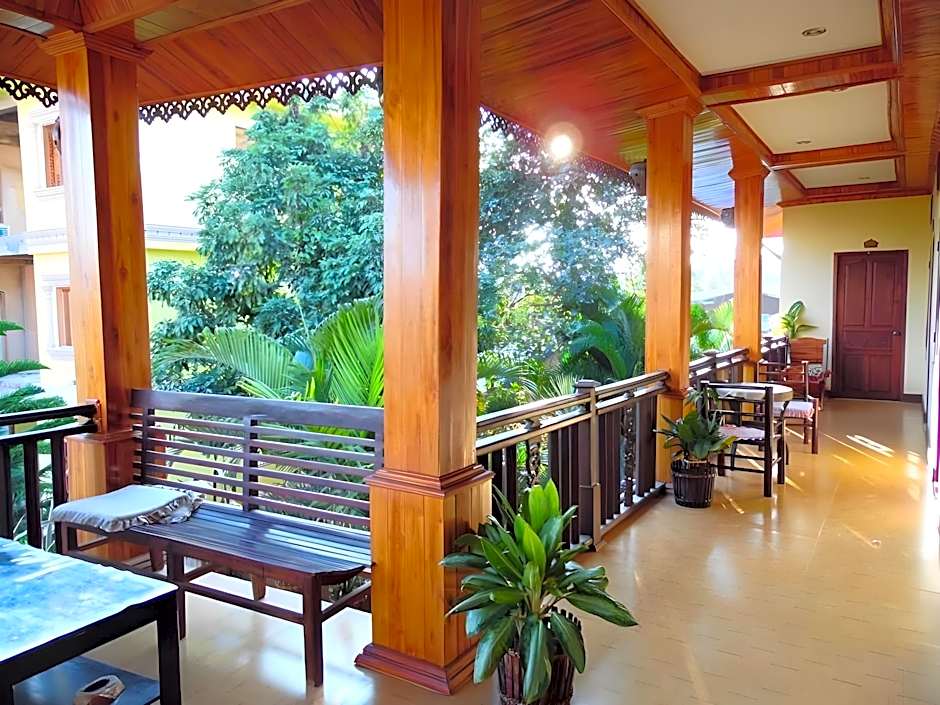 Thoulasith Guesthouse