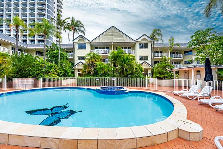 Surfers Tradewinds