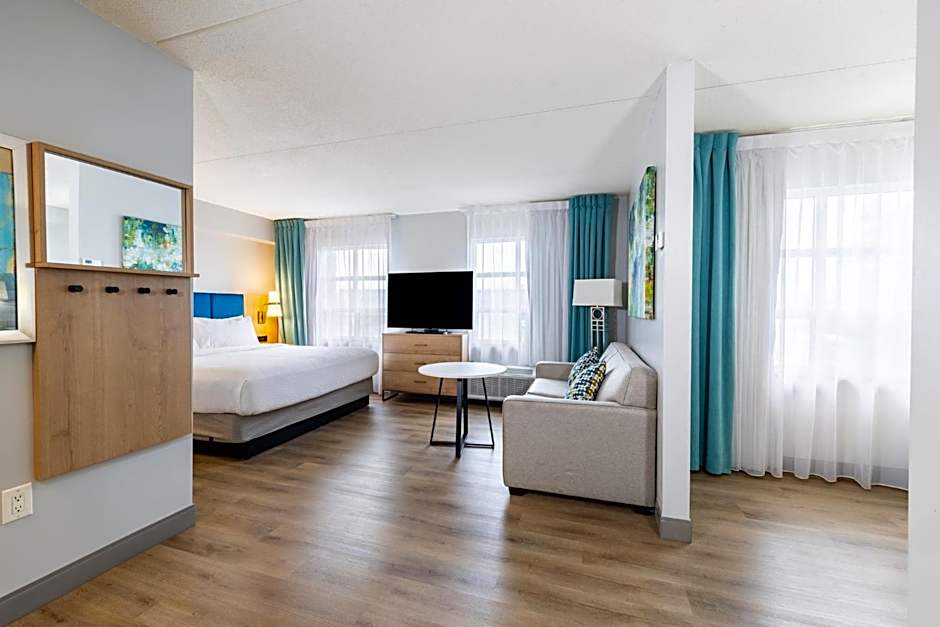 Staybridge Suites London By IHG