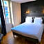 Au Loup Historic Apartments