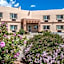 Econo Lodge Inn & Suites Santa Fe South