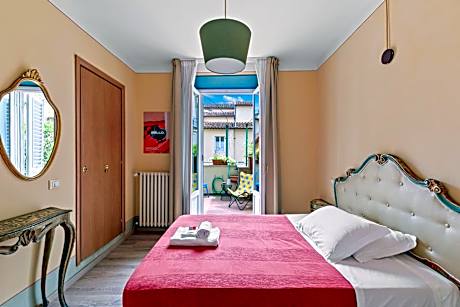 Single Room with Private Bathroom