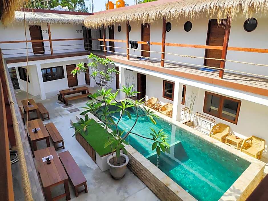 Gili Pirates Dive & BnB