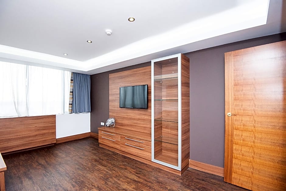 Livin’ Serviced Apartments