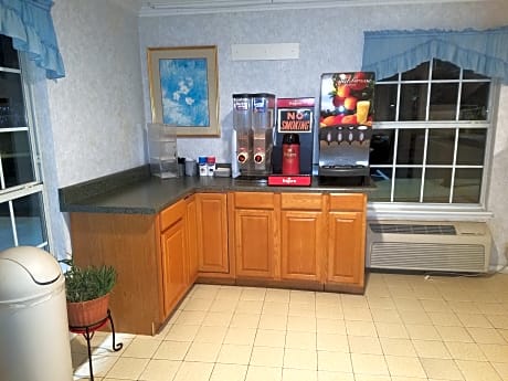 Americas Best Value Inn-Winnsboro