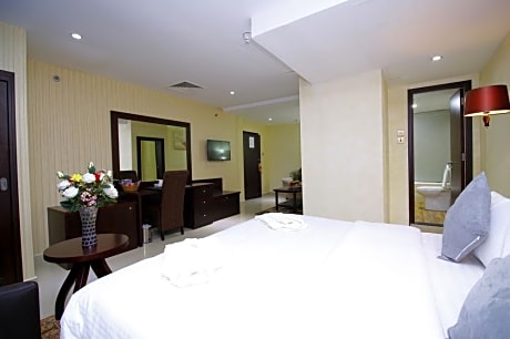 Junior suite standard