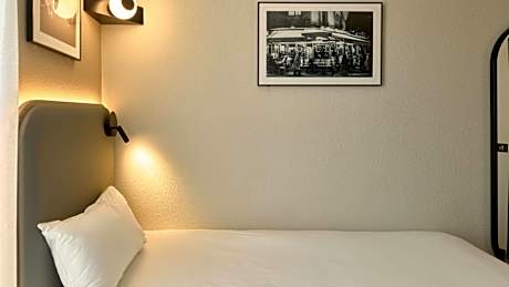 Standard Room - 1 Single Bed